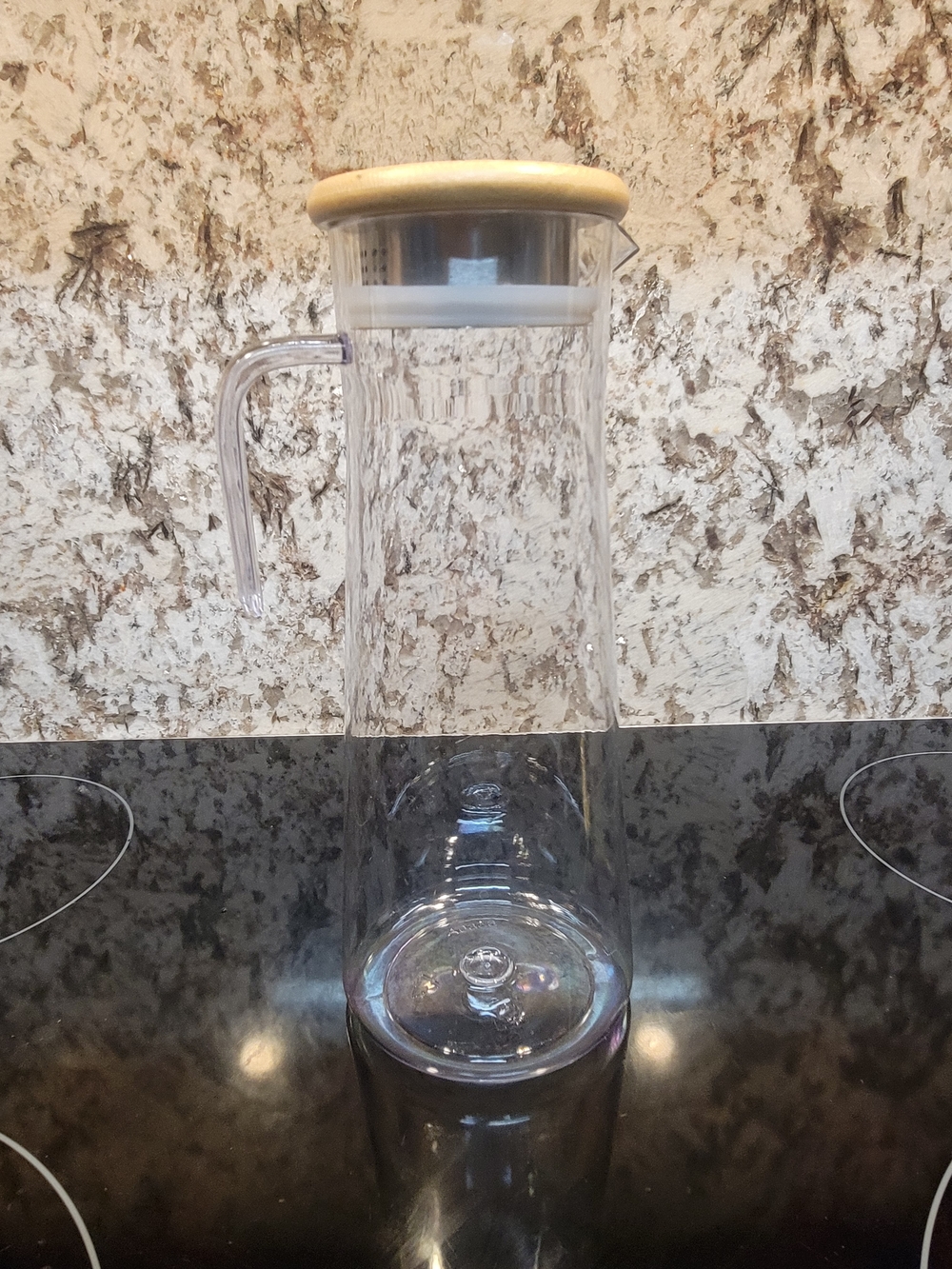 Water Pitcher with Bamboo Lid and Handle